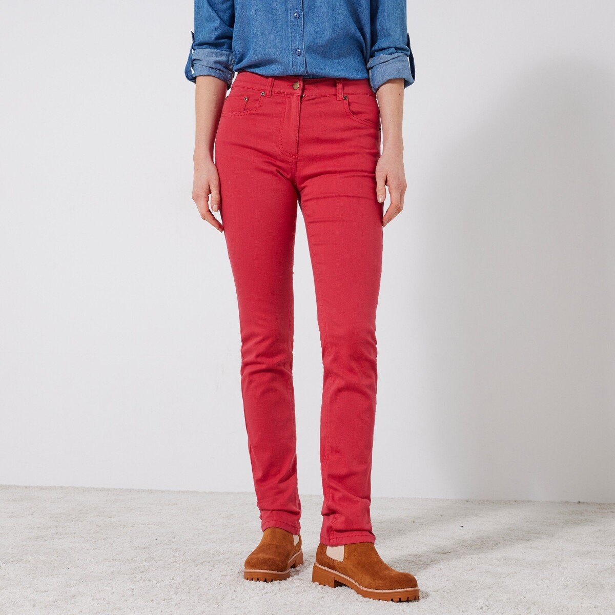 Úzke jednofarebné dlhé nohavice červená 36